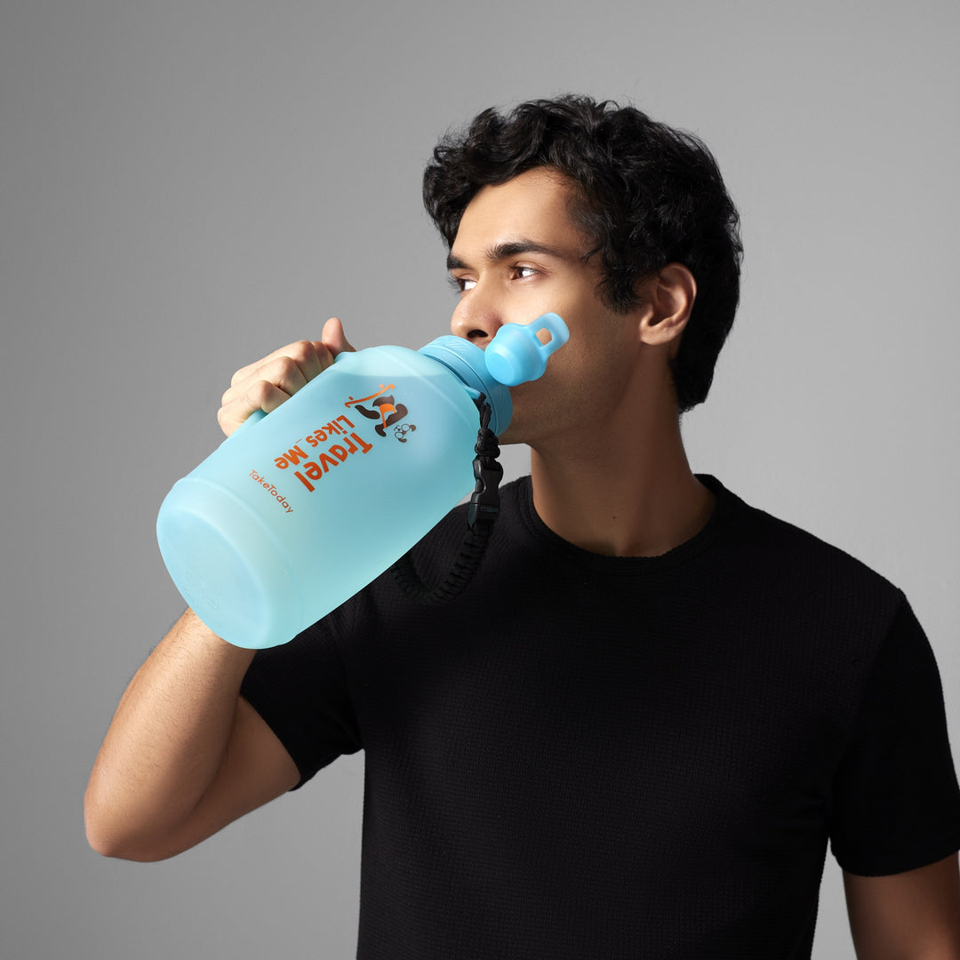 HydraMate Water Bottle – 2L, Leakproof, Durable