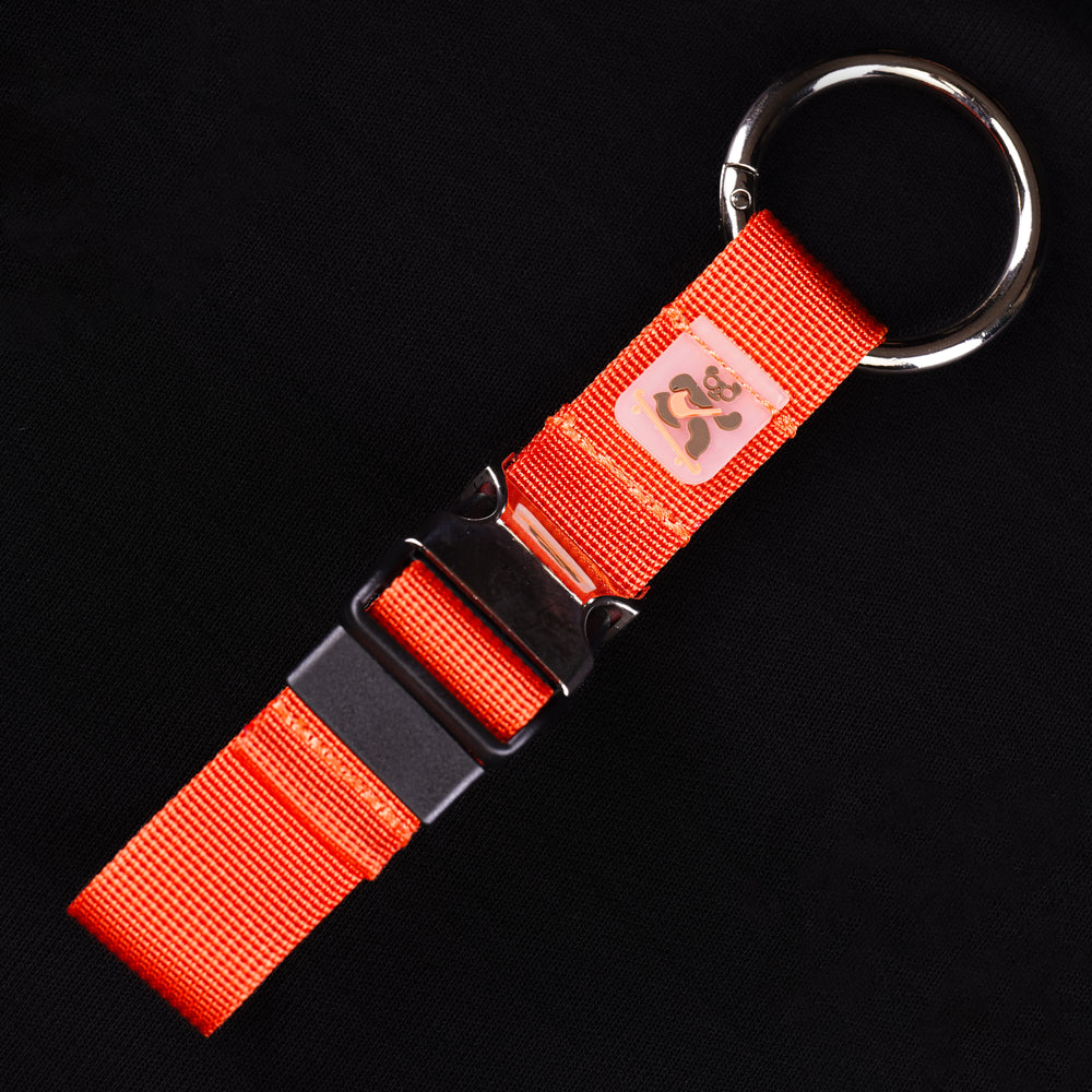 TLM Carry Clip – Heavy-Duty Travel Hook for Hands-Free Convenience
