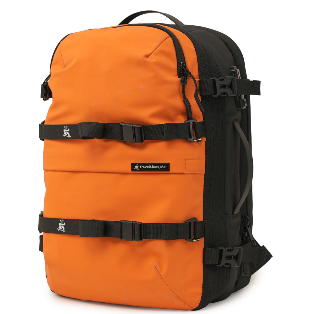premium-tech-shell-travelling-backpack